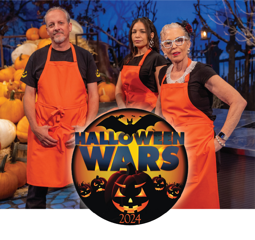 Mike, with cake artist Gina Montesino and sugar artist Teresa Shurilla, season 13 winner! 